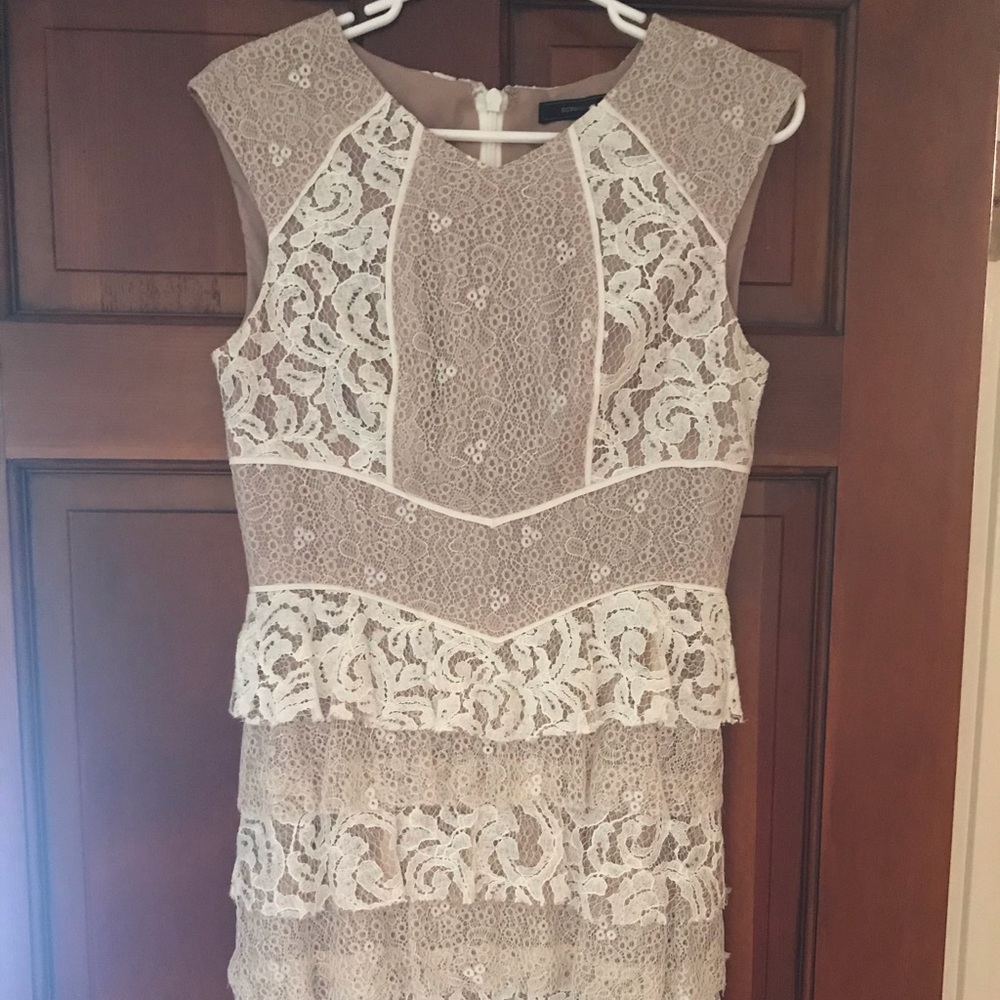 BCBG dress lace and cream size 6